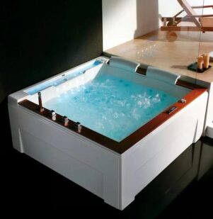 Hidromasazhna vanna Golston G-U2608R pravostoronnya, 1800x1800x770 mm